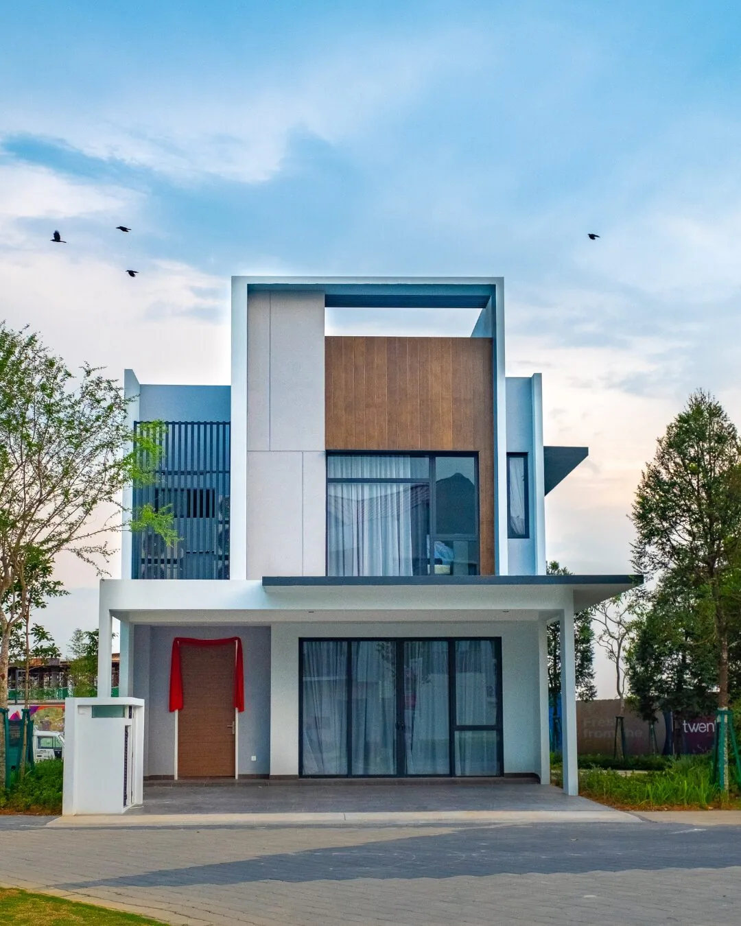 Services-1 Services-1